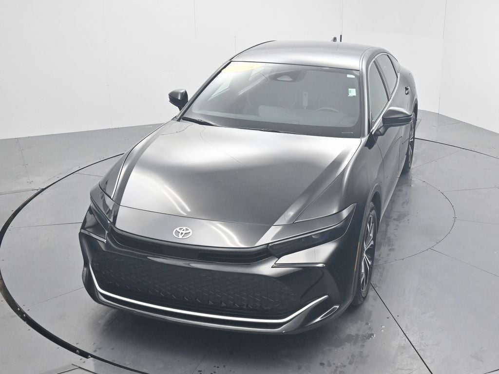 2024 Toyota Crown XLE