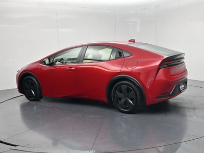 2025 Toyota Prius LE