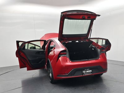 2025 Toyota Prius LE