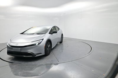 2024 Toyota Prius LE