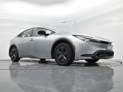 2024 Toyota Prius LE