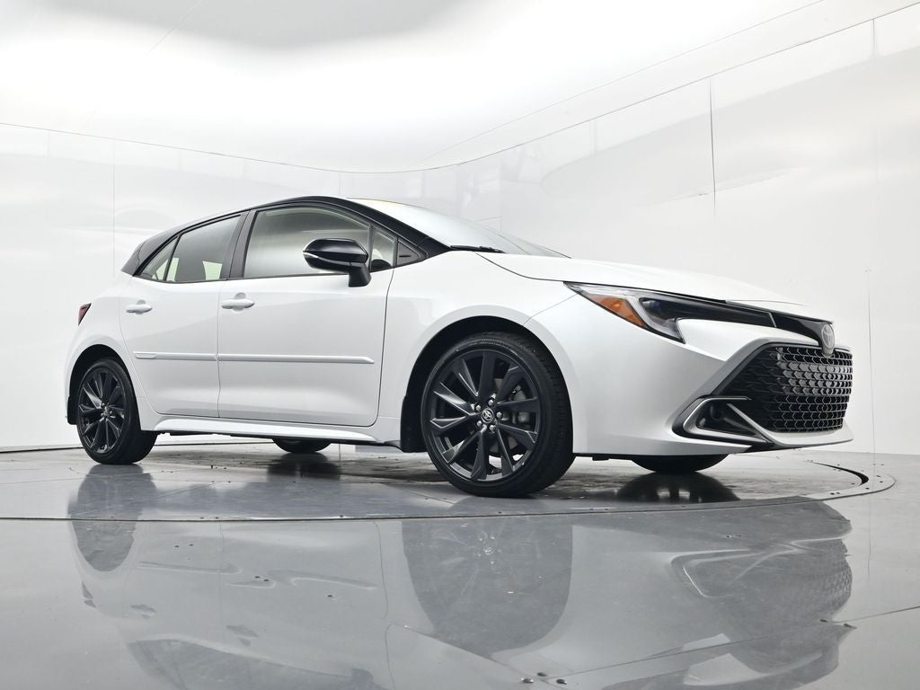 2023 Toyota Corolla Hatchback XSE