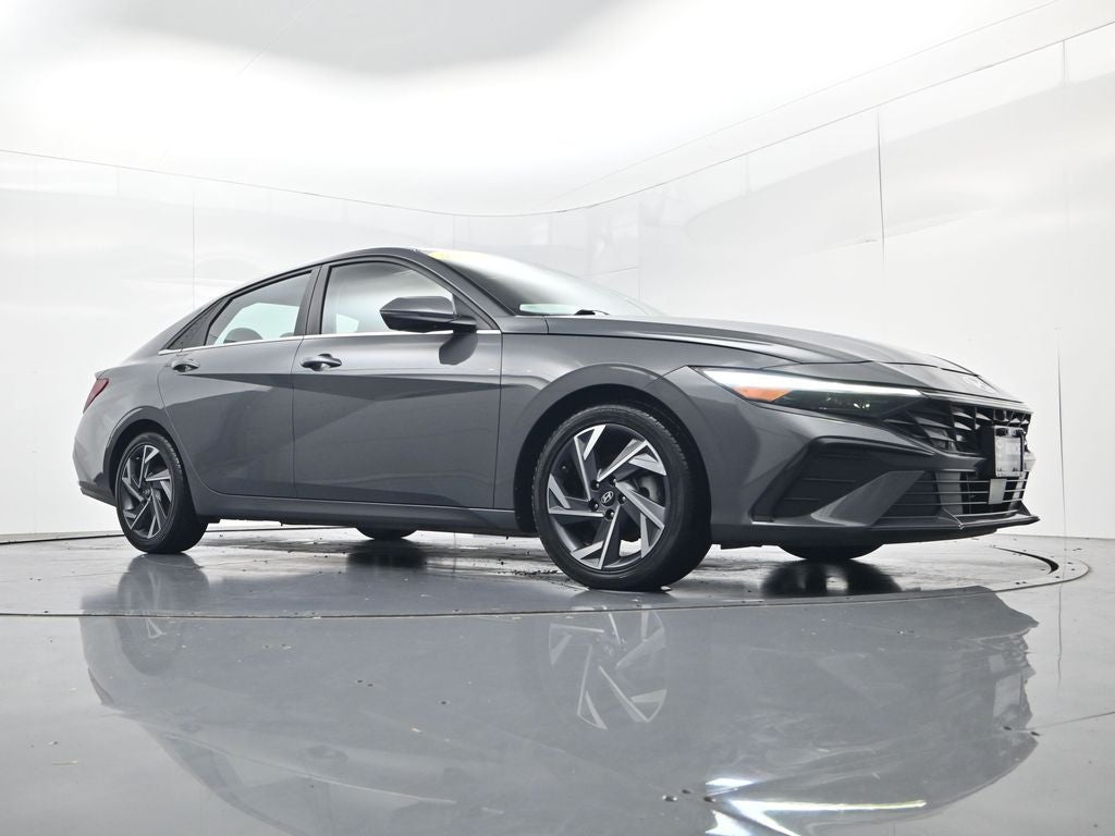 2024 Hyundai Elantra Limited
