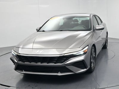 2025 Hyundai Elantra SEL Convenience