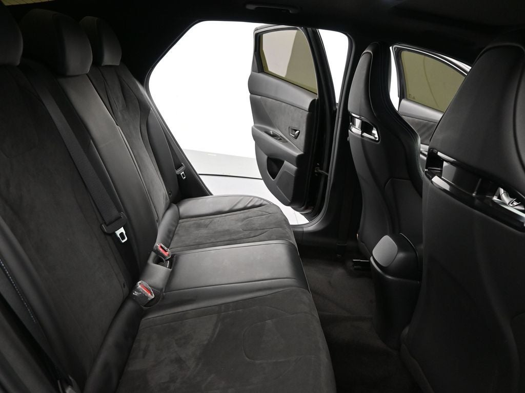 2022 Hyundai Elantra N Base