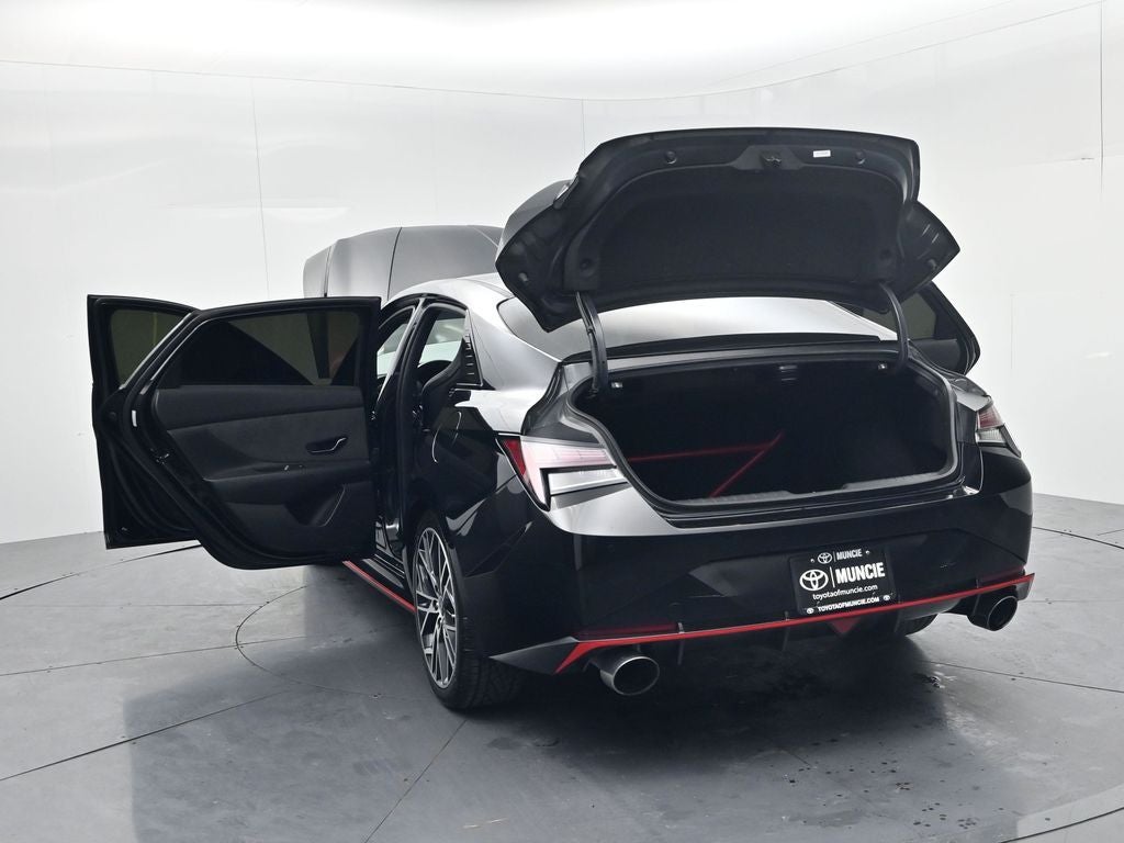 2022 Hyundai Elantra N Base