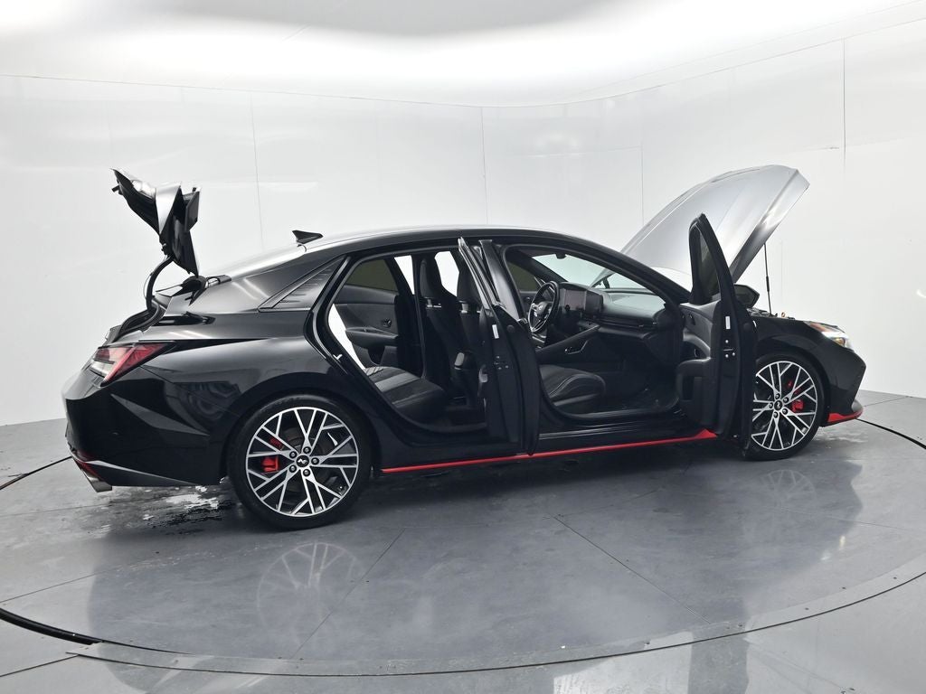 2022 Hyundai Elantra N Base