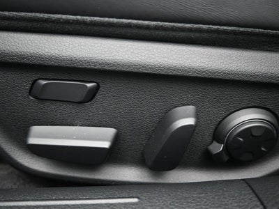 2025 Genesis G70 3.3T Sport Prestige