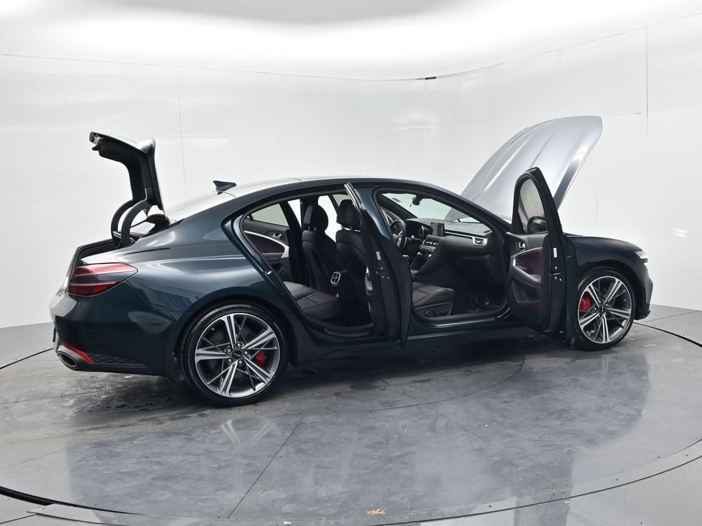 2025 Genesis G70 3.3T Sport Prestige