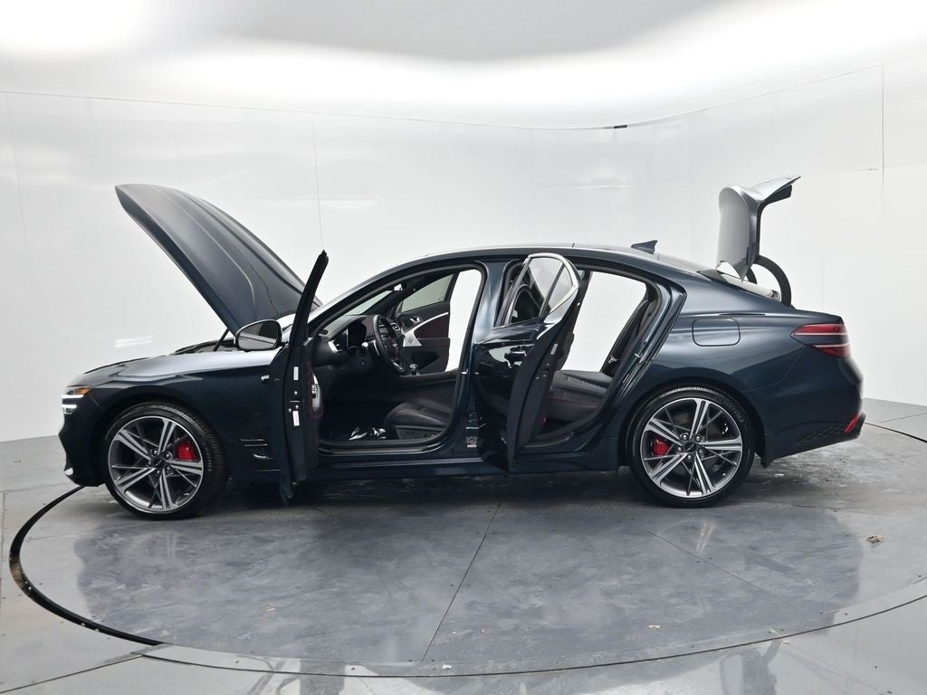 2025 Genesis G70 3.3T Sport Prestige