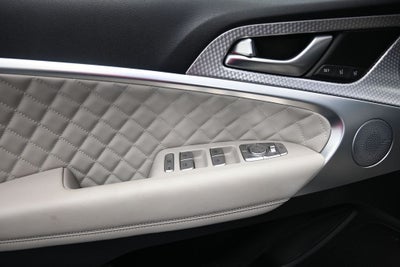 2022 Genesis G70 3.3T
