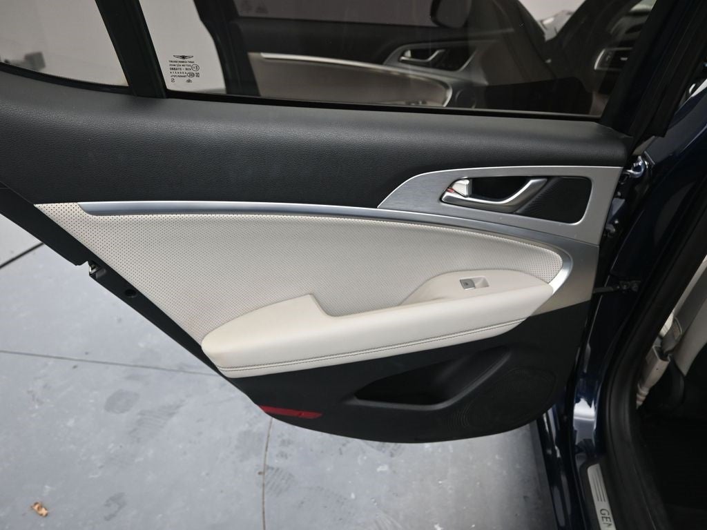 2019 Genesis G70 3.3T Advanced