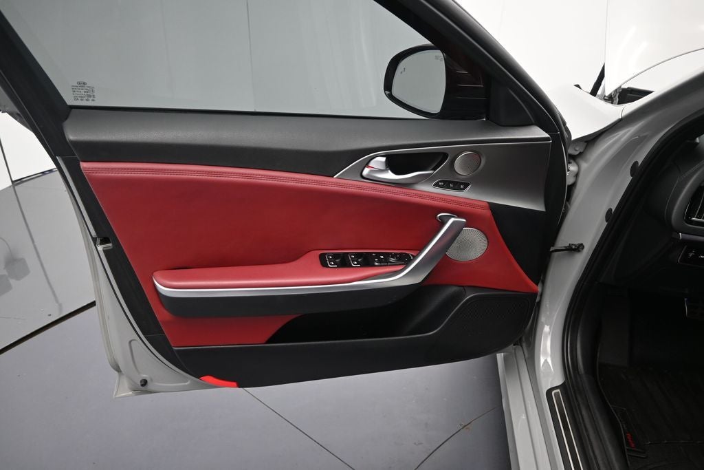 2019 Kia Stinger GT2