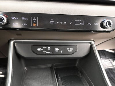 2025 Kia Carnival Hybrid SX