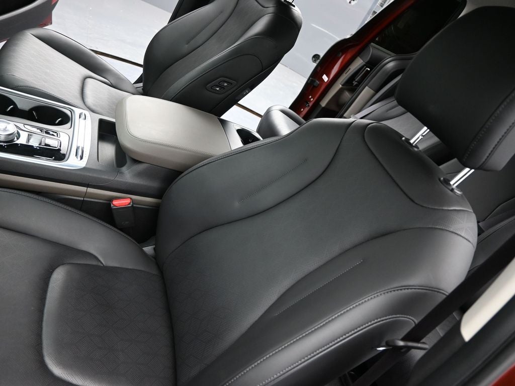 2025 Kia Carnival Hybrid SX