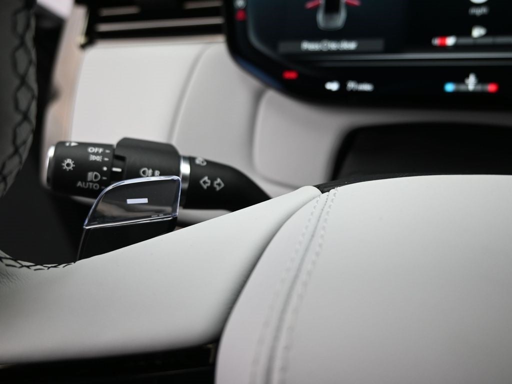 2025 Land Rover Range Rover Sport SV Edition Two