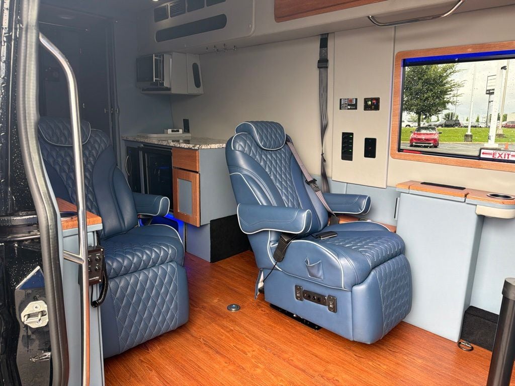 2021 Mercedes-Benz Sprinter 2500 Cargo 170 WB High Roof