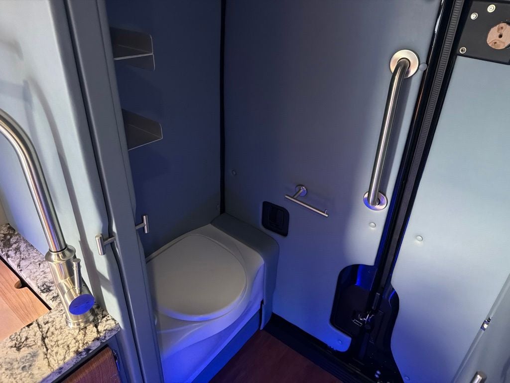 2021 Mercedes-Benz Sprinter 2500 Cargo 170 WB High Roof