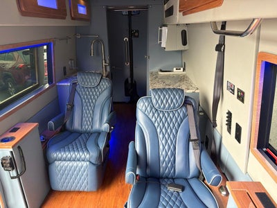 2021 Mercedes-Benz Sprinter 2500 Cargo 170 WB High Roof