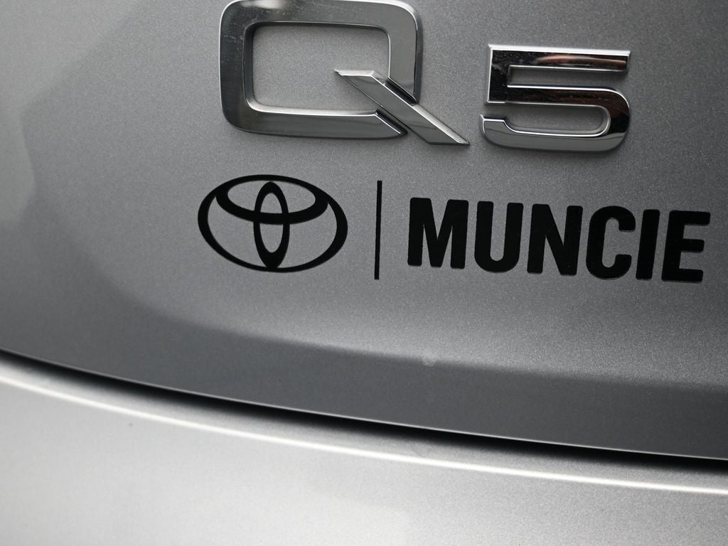 2023 Audi Q5 45 S line Premium Plus quattro