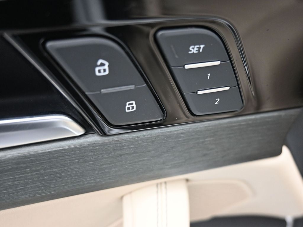 2023 Audi A4 45 S line Premium Plus quattro