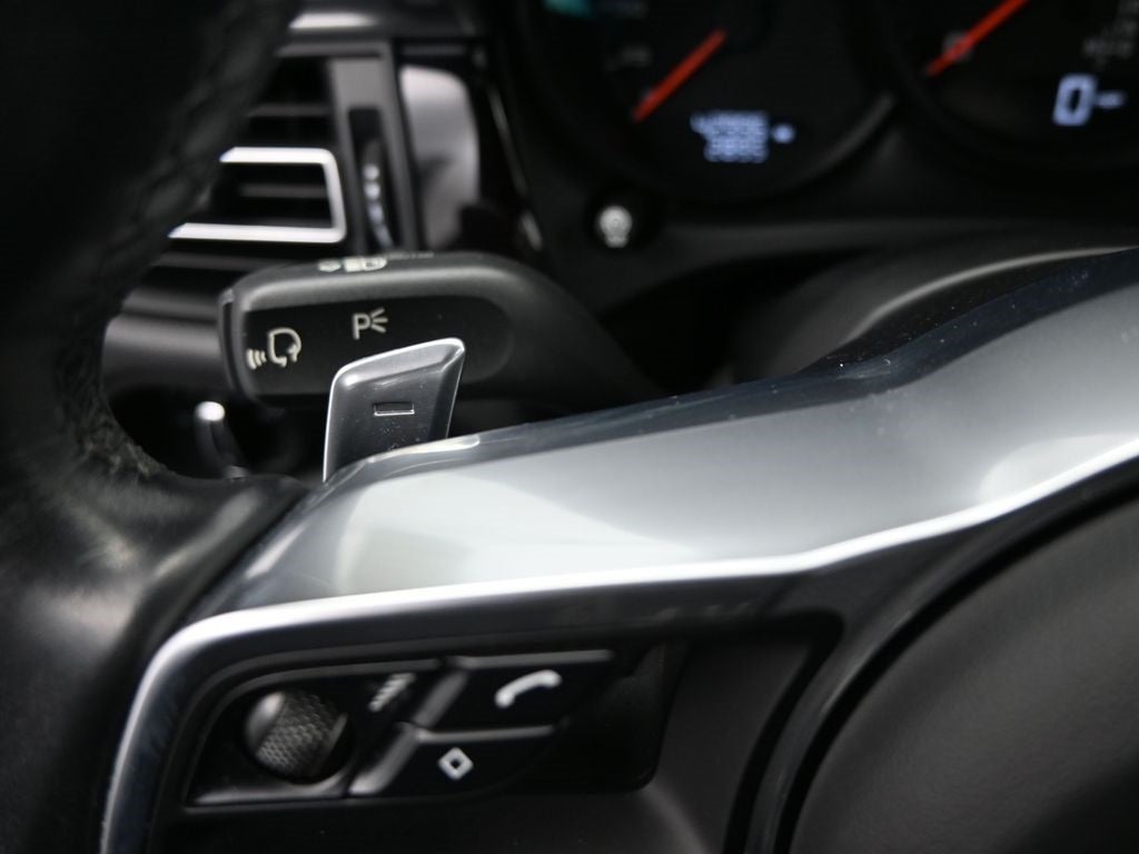 2021 Porsche Macan Base