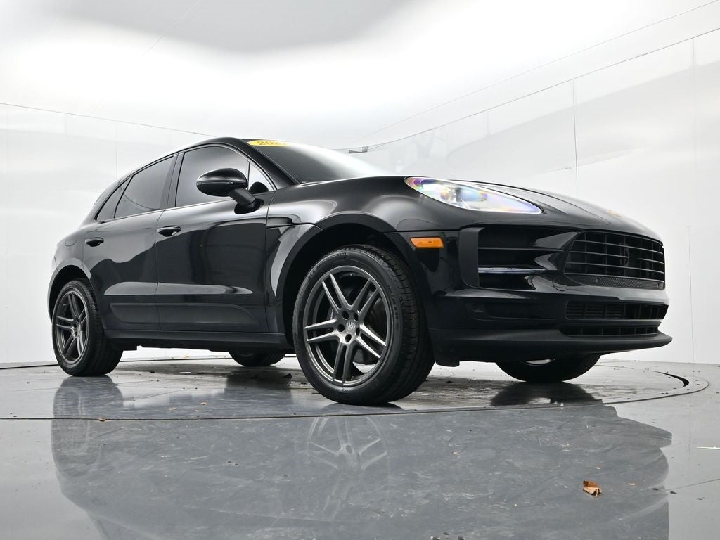 2021 Porsche Macan Base