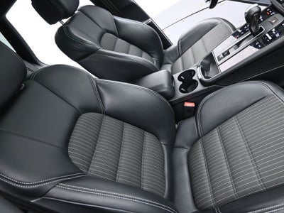 2024 Porsche Macan T