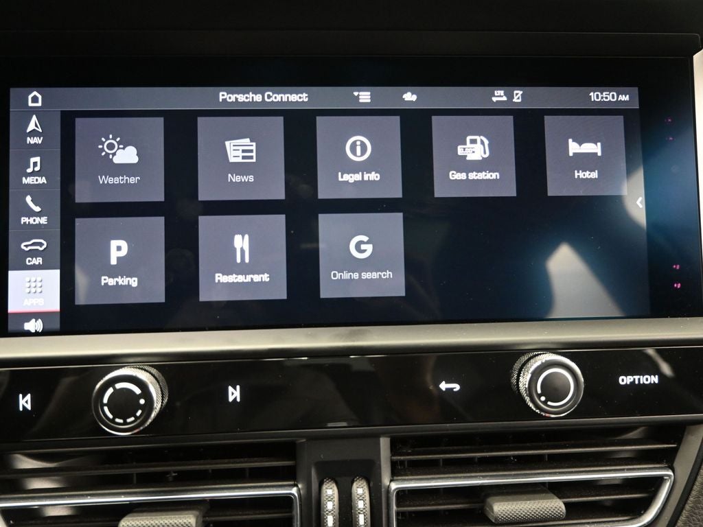 2024 Porsche Macan T