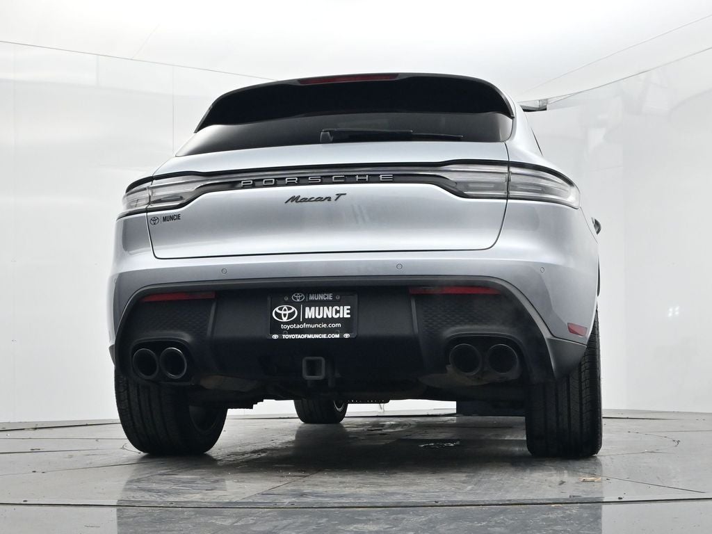 2024 Porsche Macan T