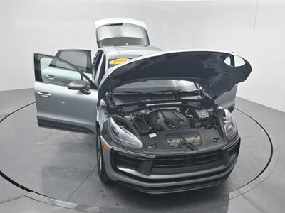 2024 Porsche Macan T