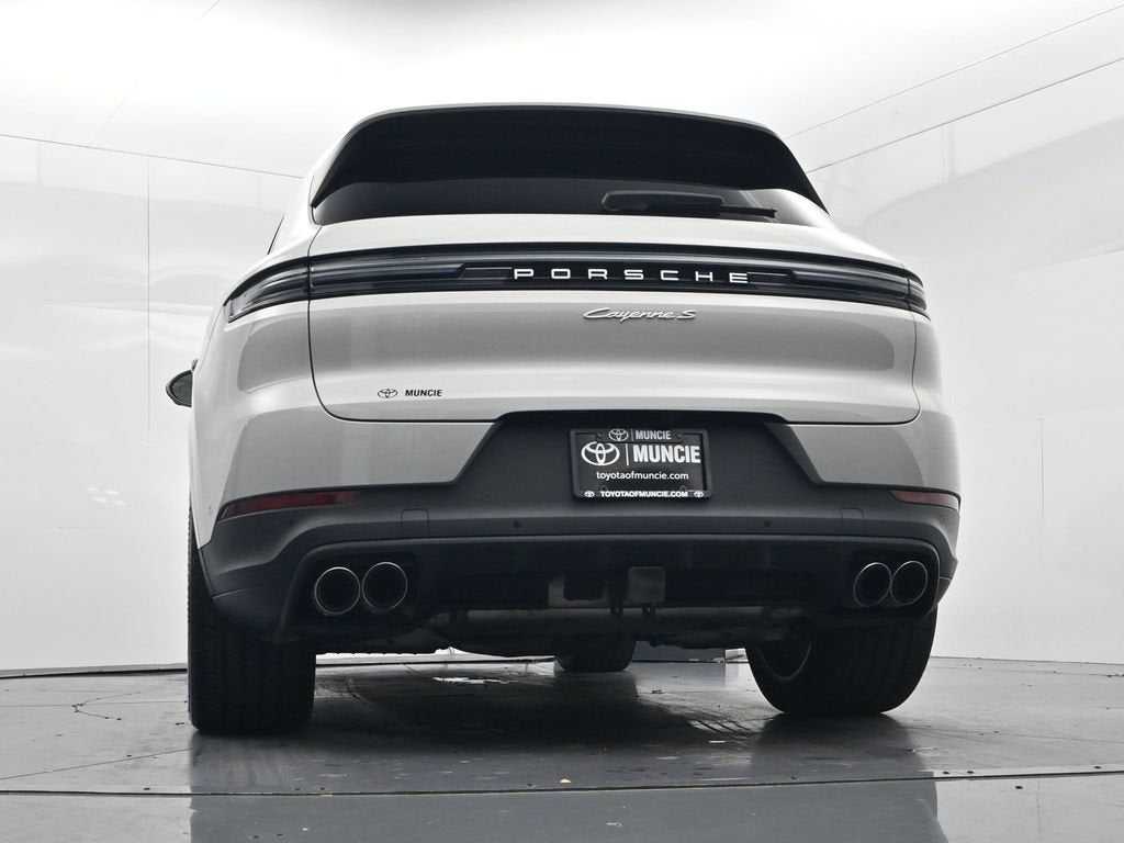 2025 Porsche Cayenne S