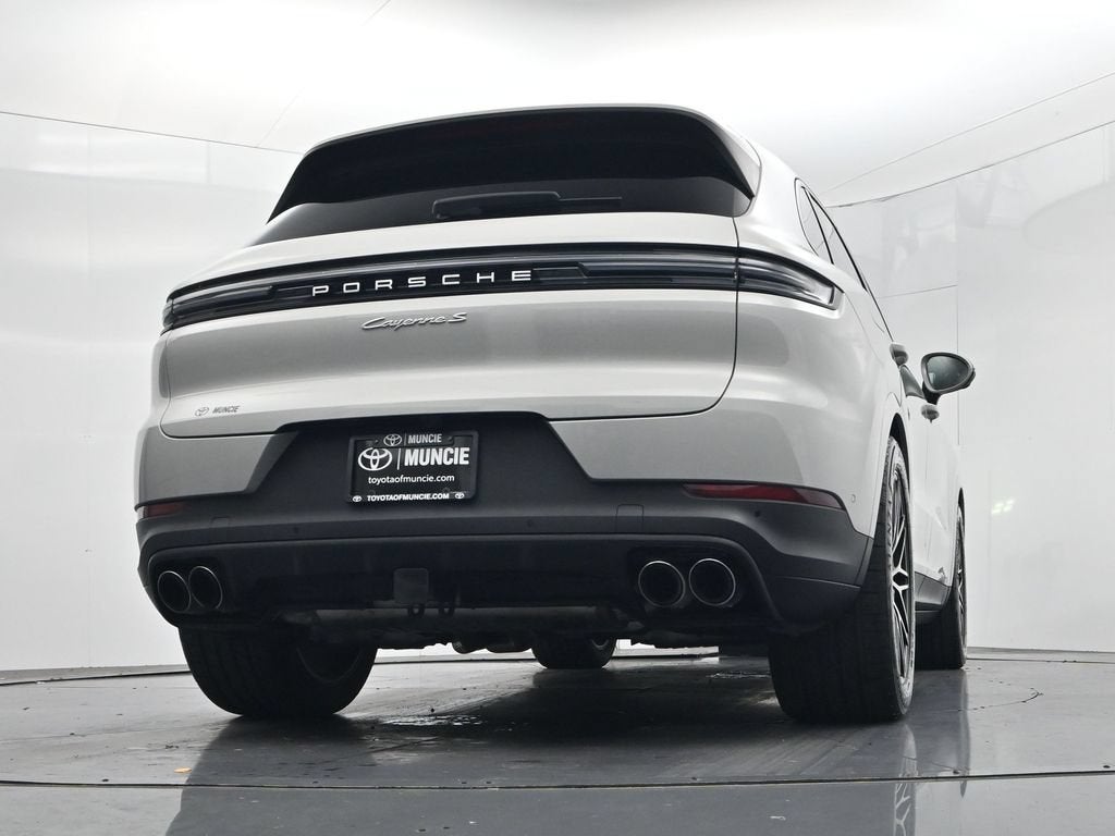 2025 Porsche Cayenne S