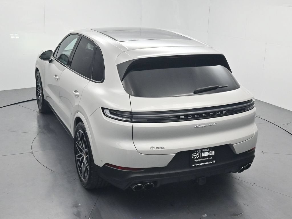 2025 Porsche Cayenne S