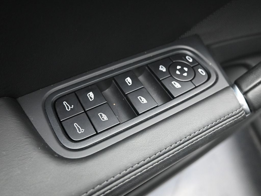 2022 Porsche Cayenne Coupe GTS