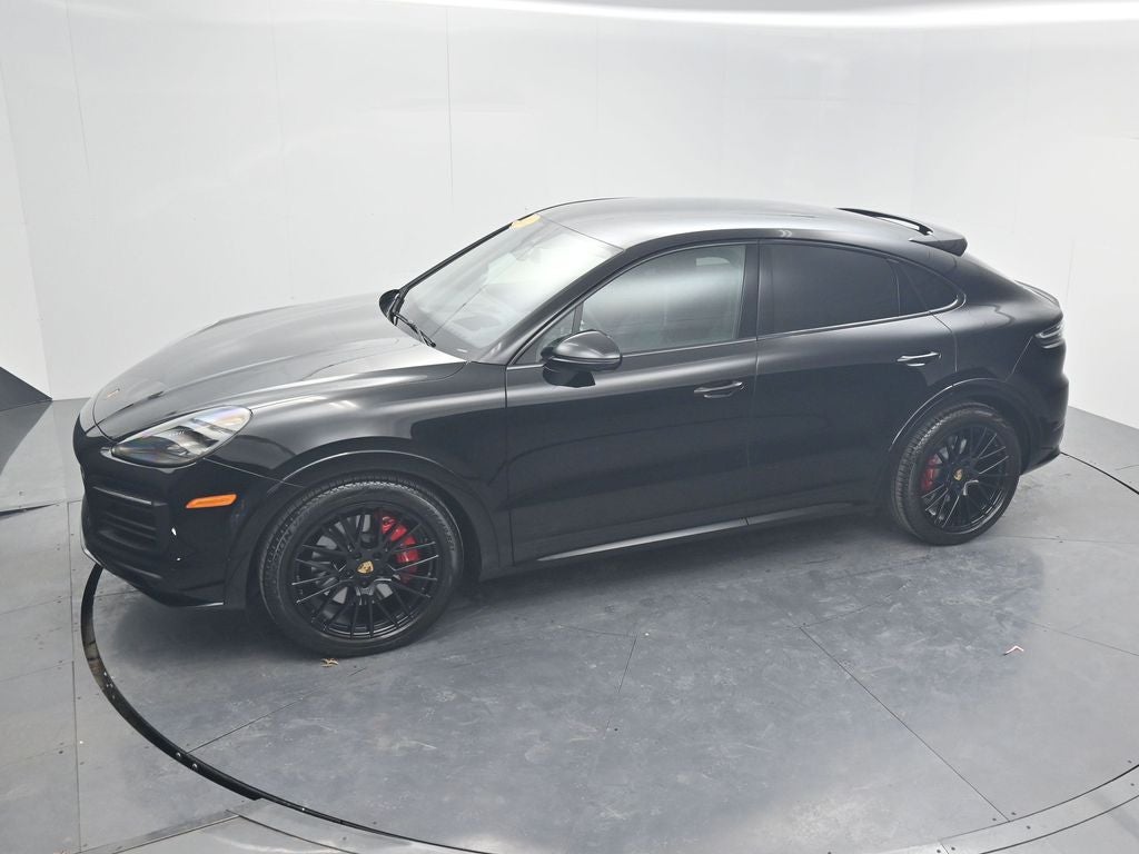 2022 Porsche Cayenne Coupe GTS