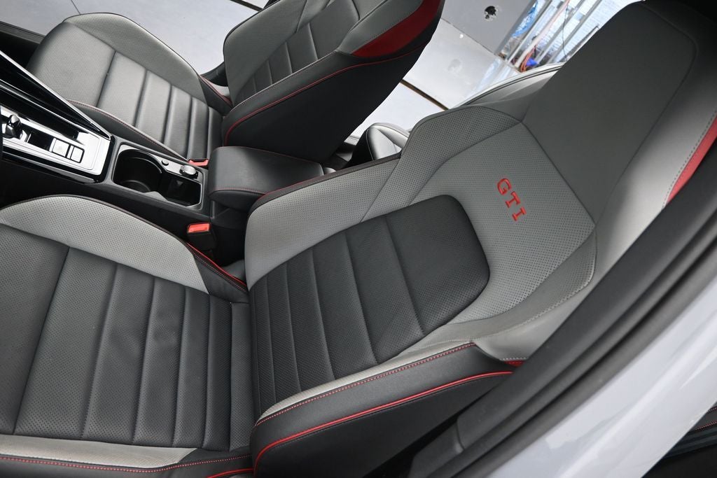 2024 Volkswagen Golf GTI 2.0T SE
