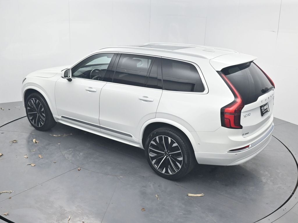 2025 Volvo XC90 B5 Plus 2025.5