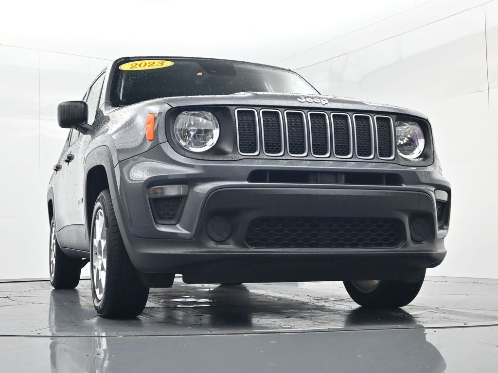 2023 Jeep Renegade Latitude