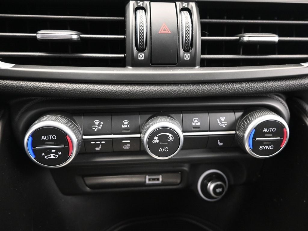 2021 Alfa Romeo Giulia Ti Sport