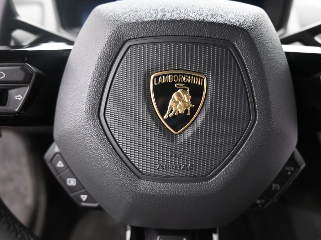 2023 Lamborghini Huracan Tecnica