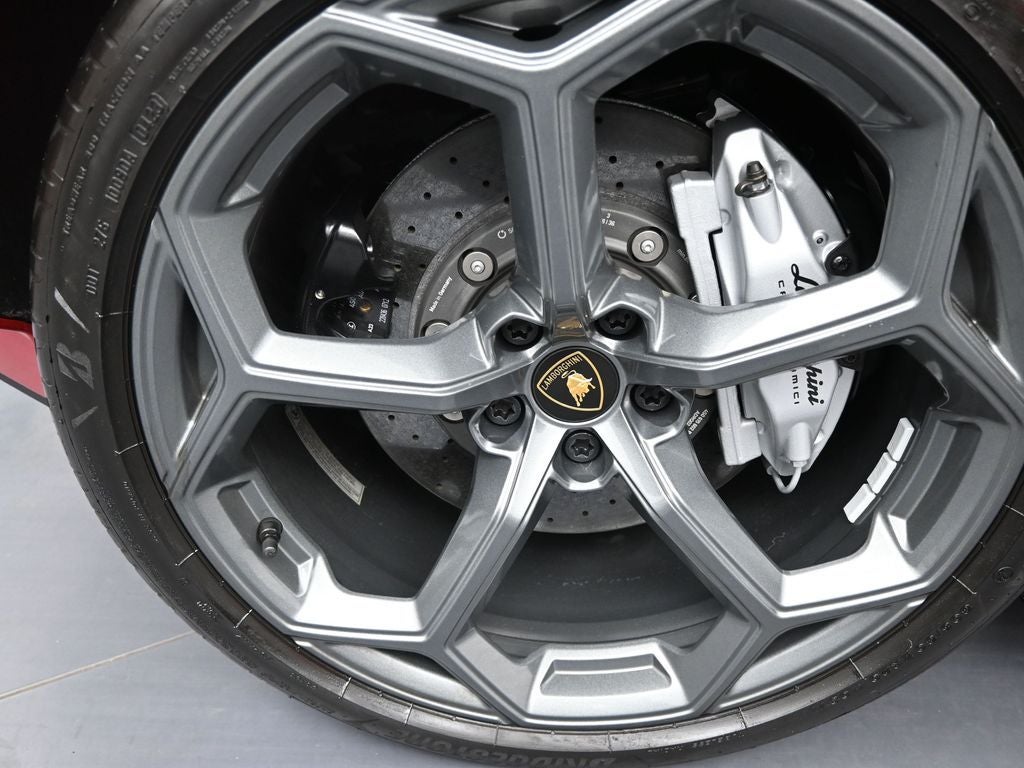 2023 Lamborghini Huracan Tecnica