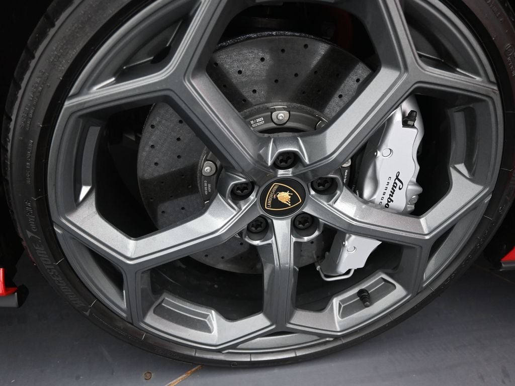 2023 Lamborghini Huracan Tecnica