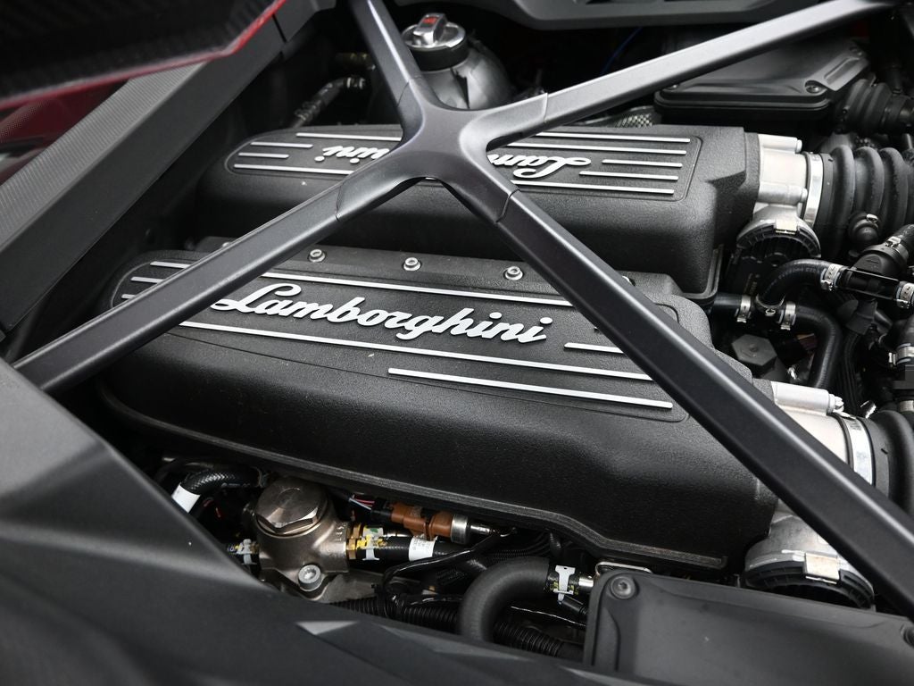 2023 Lamborghini Huracan Tecnica