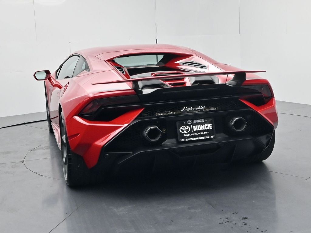 2023 Lamborghini Huracan Tecnica