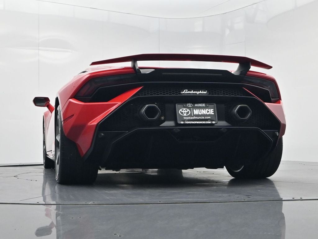 2023 Lamborghini Huracan Tecnica