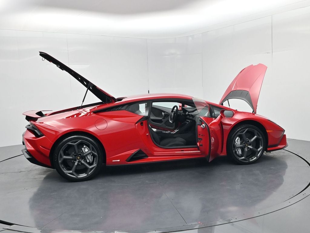2023 Lamborghini Huracan Tecnica