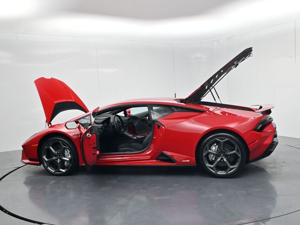 2023 Lamborghini Huracan Tecnica