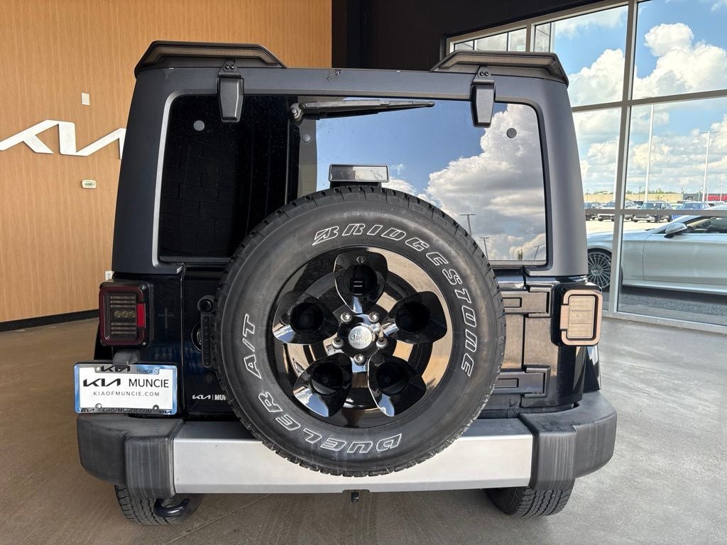 2013 Jeep Wrangler Unlimited Sahara