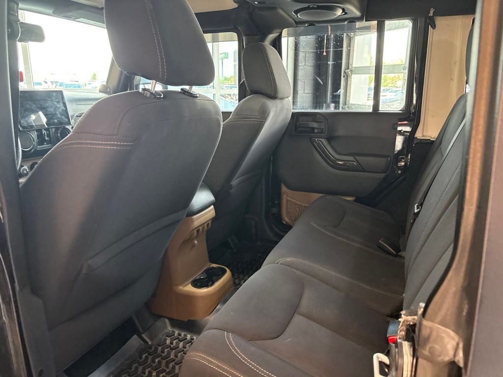 2013 Jeep Wrangler Unlimited Sahara
